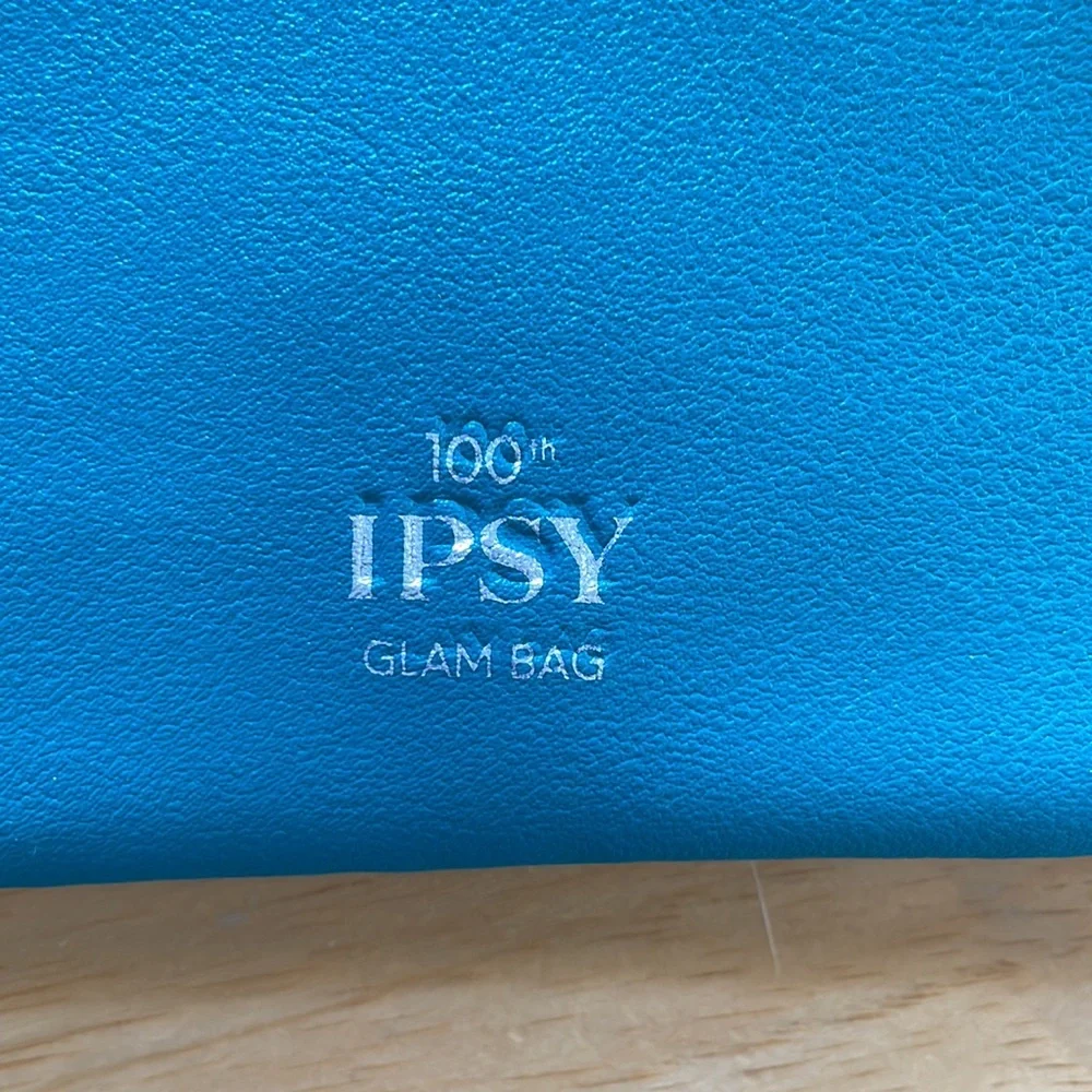 Ipsy teal studded 100th glam mini makeup zip cosmetic bag